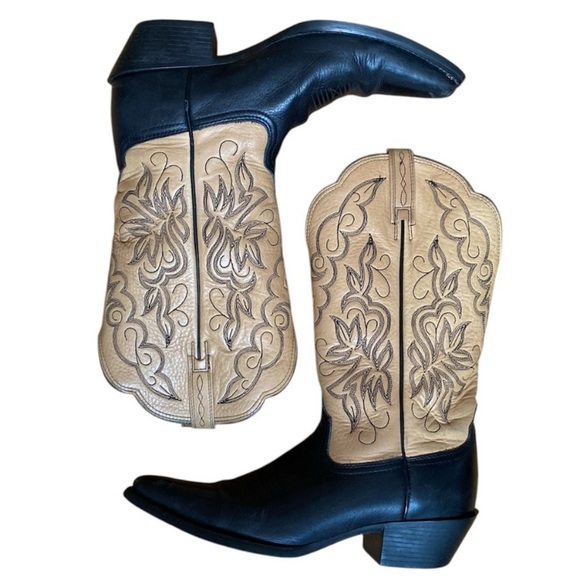 Ariat Two Tone Women’s Cowboy Boots - Picture 14 of 15